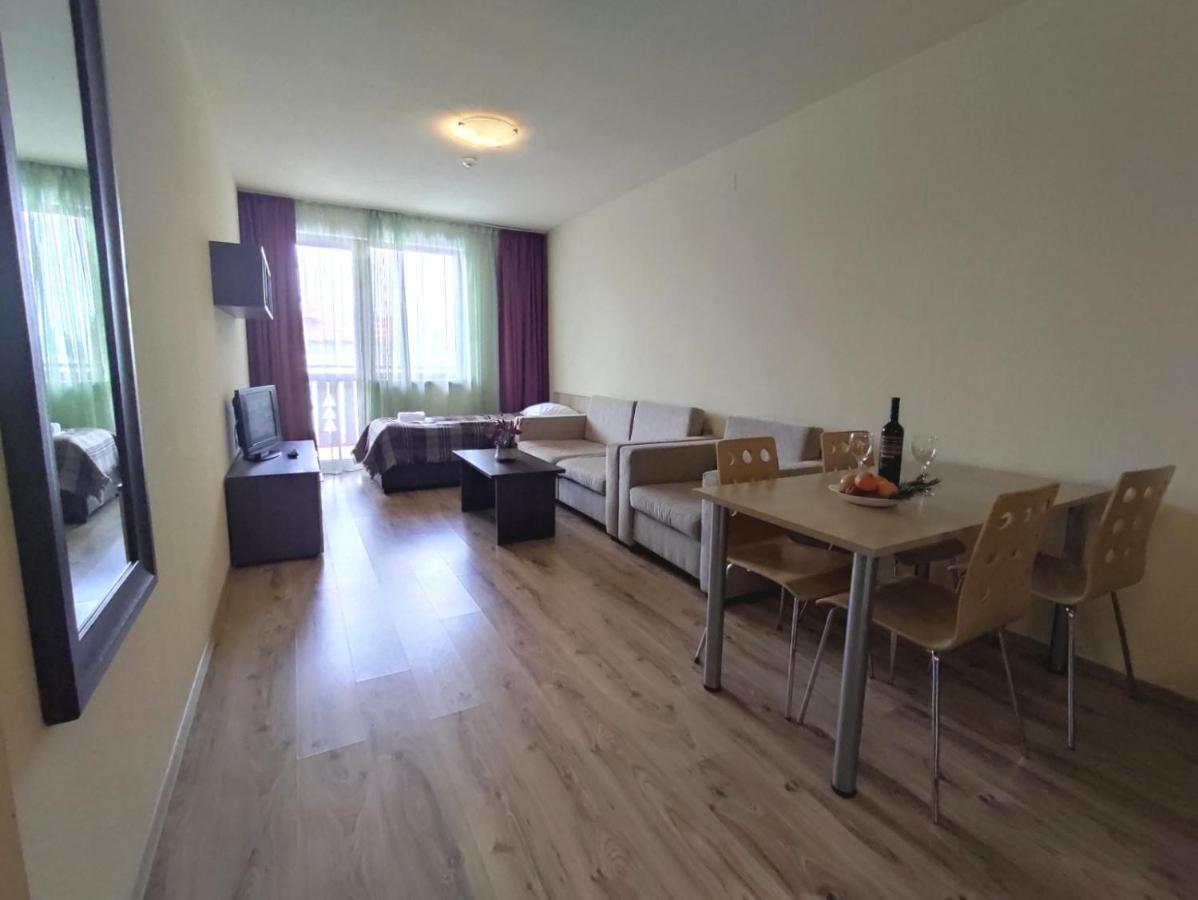 Nevada Aparthotel Pamporovo Esterno foto