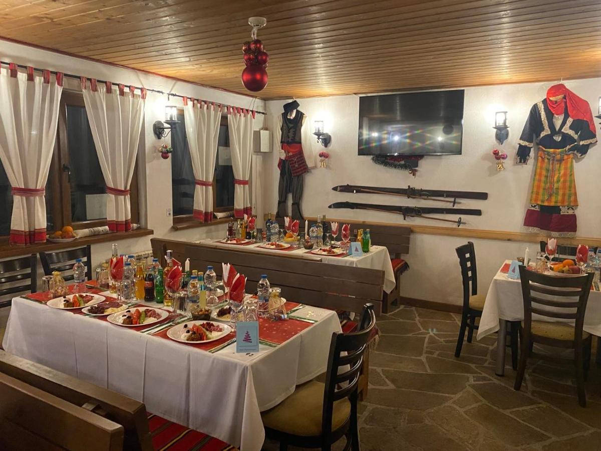Nevada Aparthotel Pamporovo Esterno foto