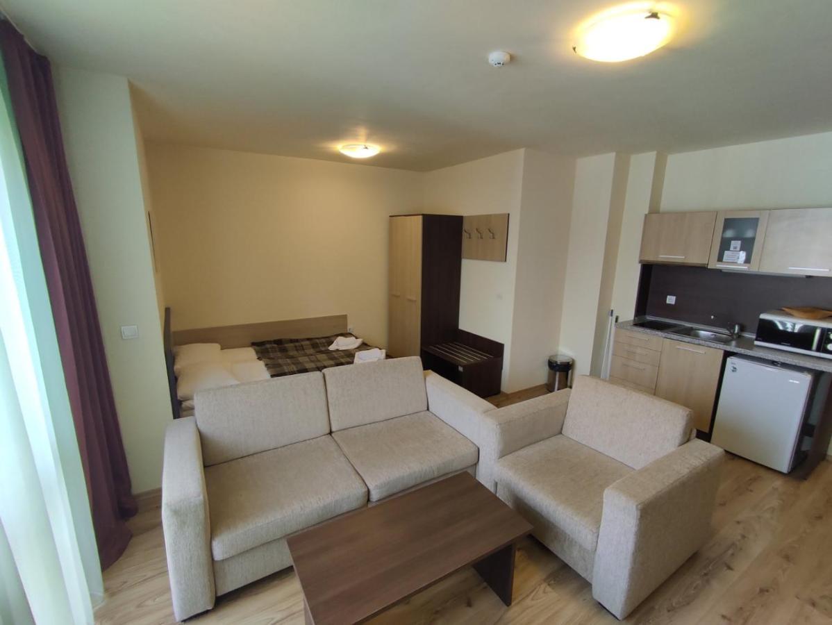 Nevada Aparthotel Pamporovo Esterno foto