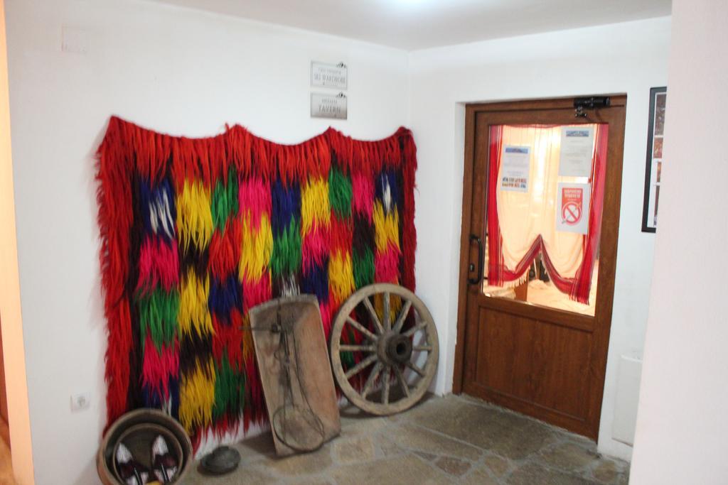 Nevada Aparthotel Pamporovo Esterno foto