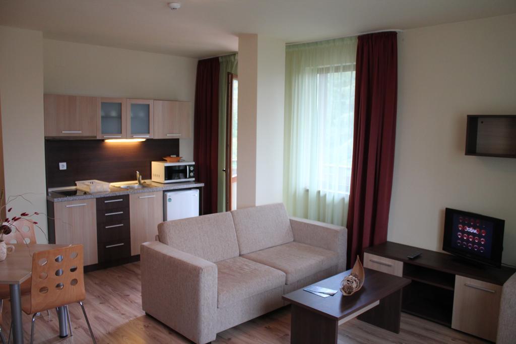 Nevada Aparthotel Pamporovo Esterno foto